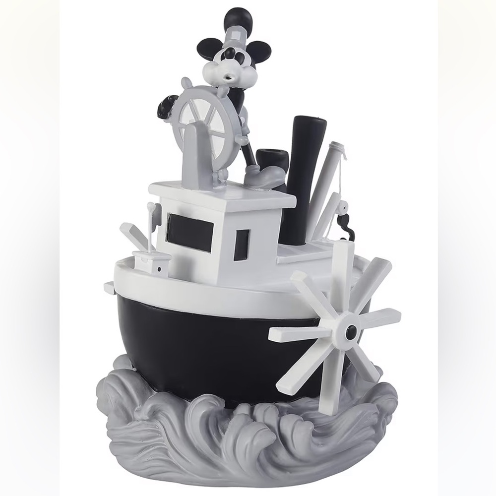 Disney Showcase x Precious Moments Steamboat Willie Musical Resin Statue
